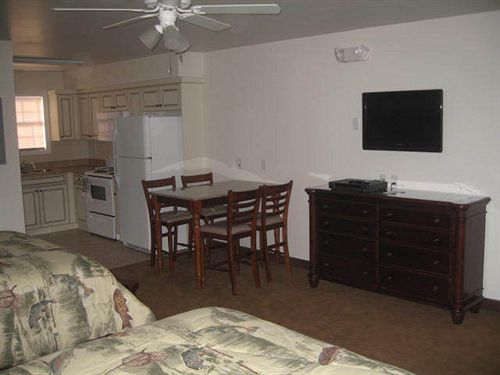 Shore Stay Suites Cape Charles Pokój zdjęcie